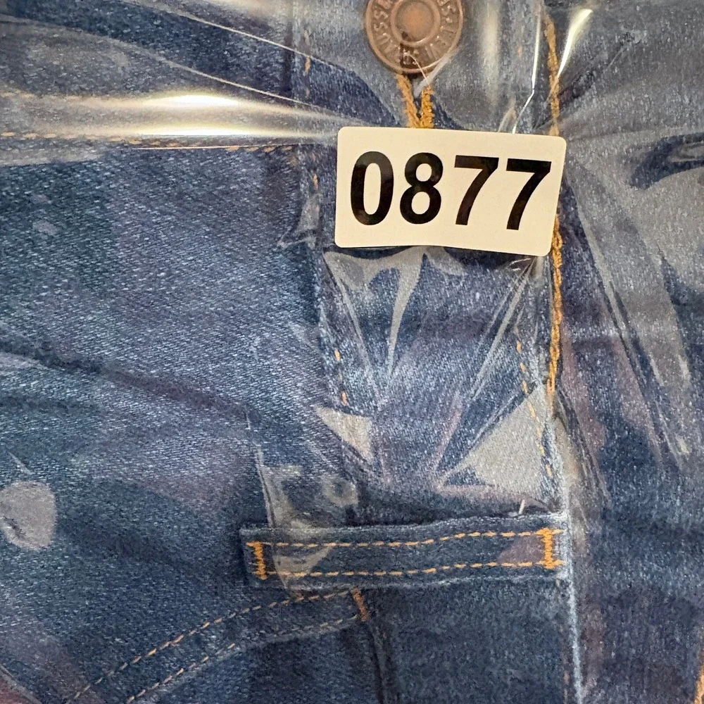 Vintage Levis Action Jeans Men Sz 44 x30 Dark Wash Denim Brown Tab NWT Deadstock